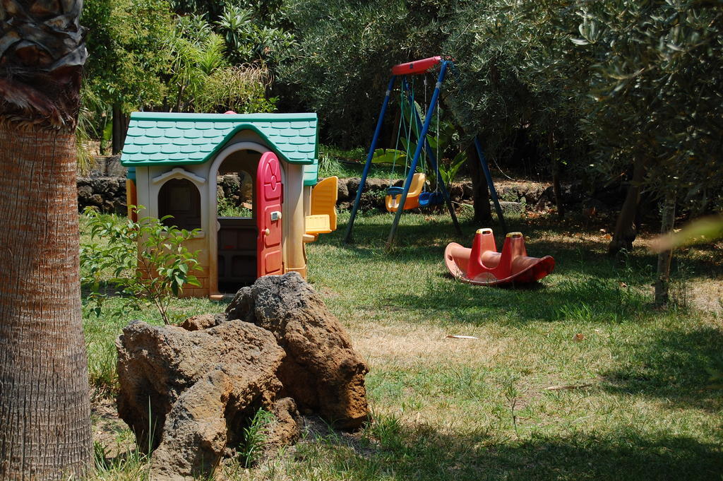 La Fattoria Dei Nonni Guest House Paterno  Exterior photo